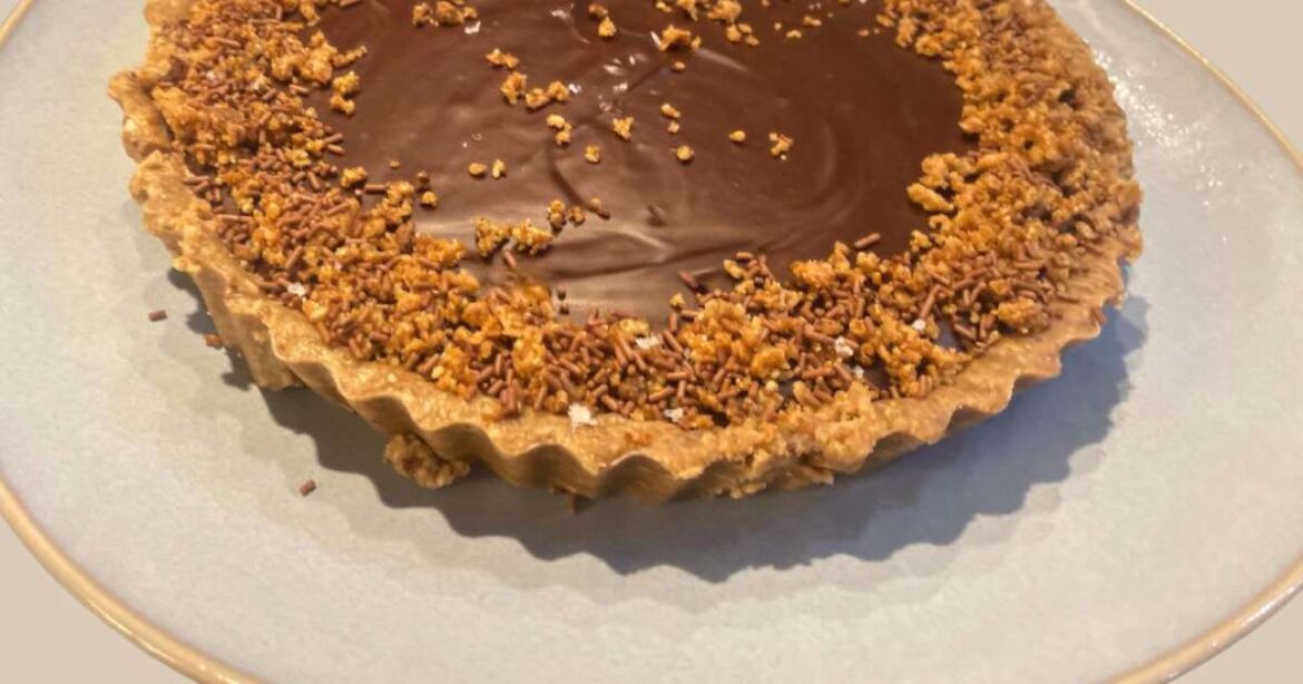 Pie de chocolate simple y abrumador