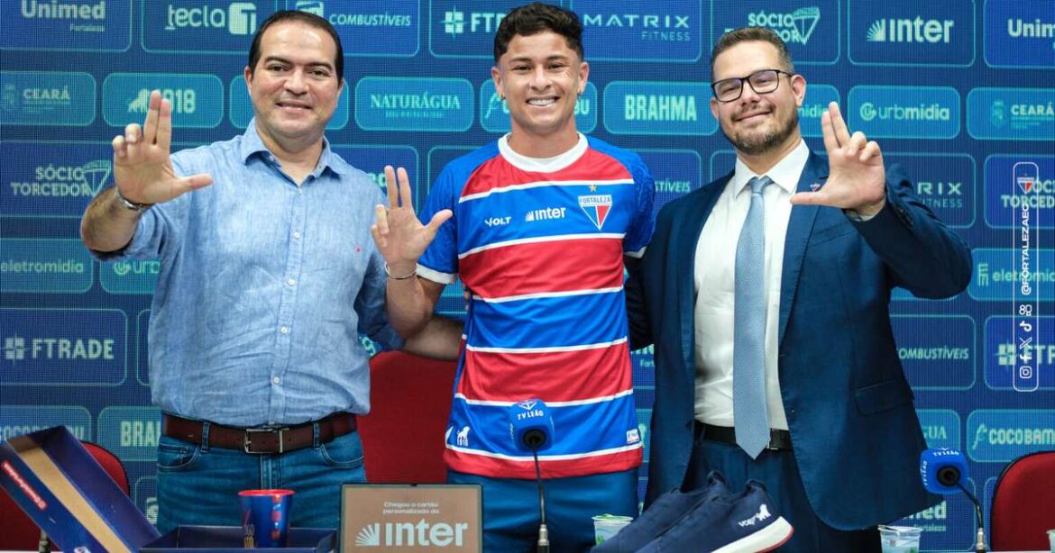 Diaogo Barbosa se presenta oficialmente como refuerzo Fortalizer