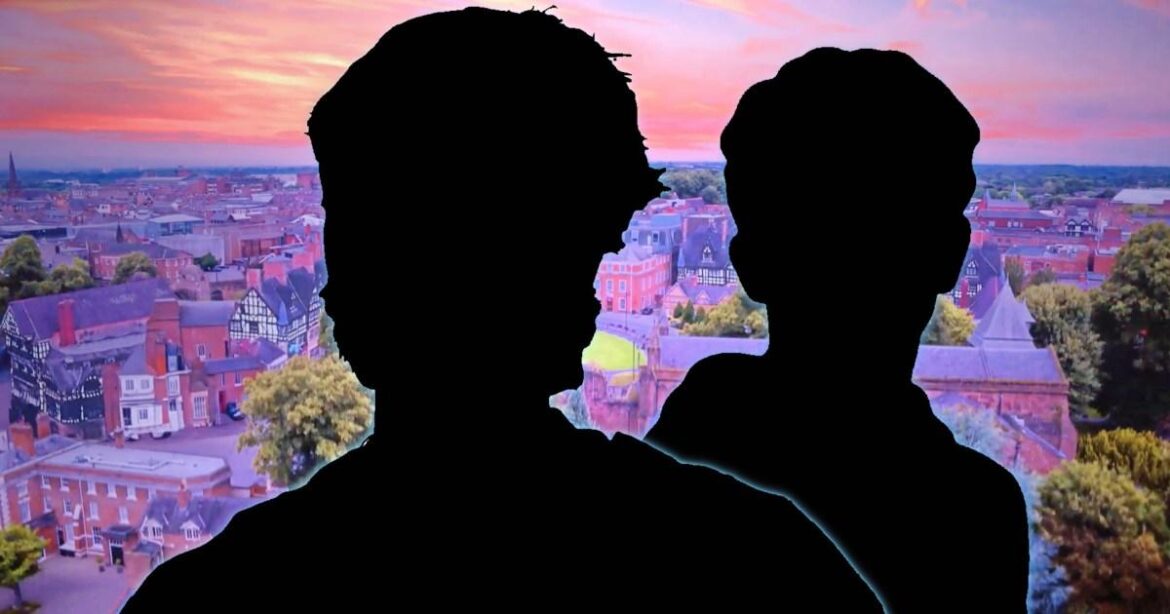 Los fanáticos de Holiocos están de vuelta al final de la extensión como una popular pareja de televisión Jabón
