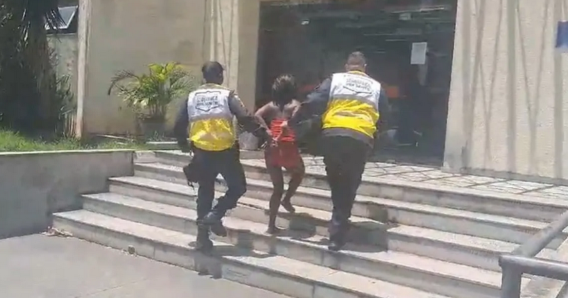 Detenida mujer tras ser atacada con jeringa en Río de Janeiro