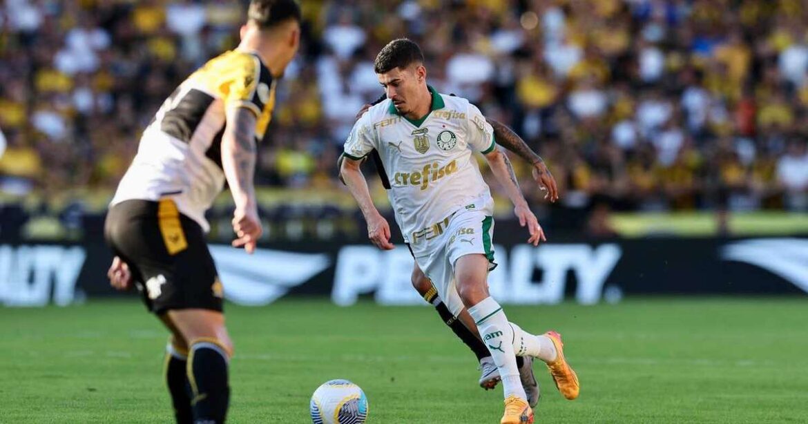 Ceareá Palmeiras SOCO préstamo delantero
