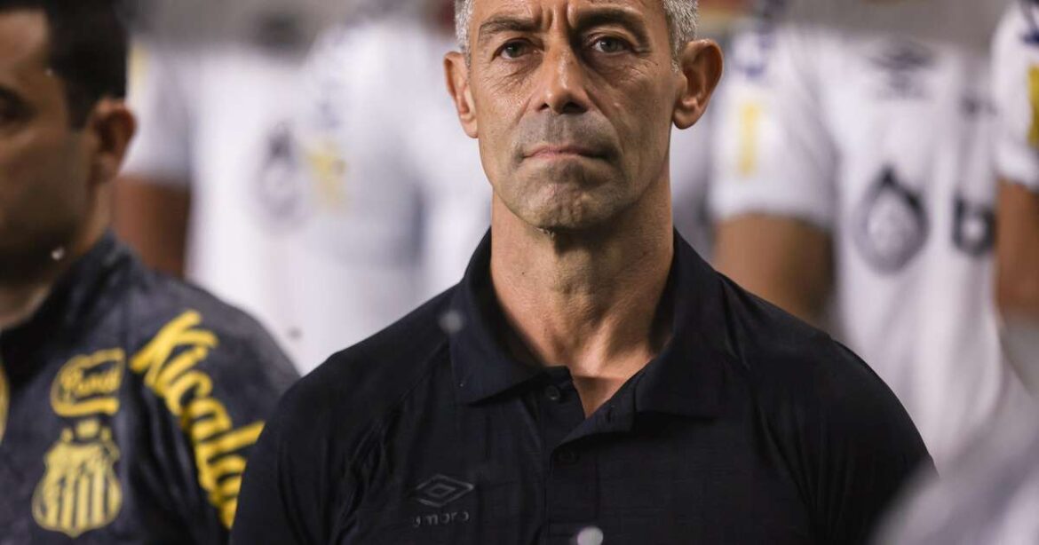 Pedro Coxinha pasa por una cirugía relacionada con los ojos después del aislamiento de la retina