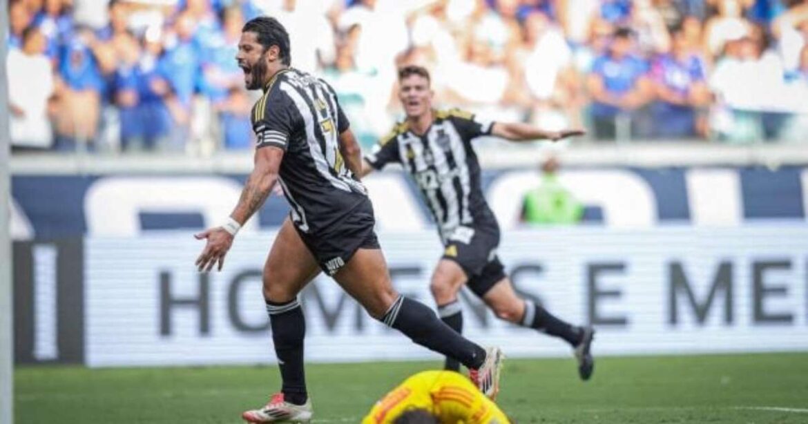 Hulk decide, y el Atlético ganó el crucero en un clásico que expulsó a Gabigal