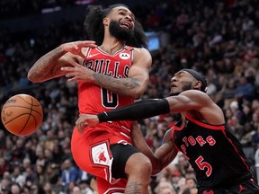 Los toros son los últimos Raptors en ganar, a pesar de regresar a Quickle